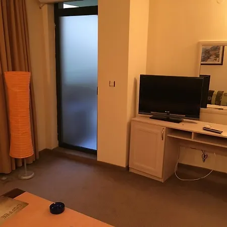Apartament Avalon Apartman *